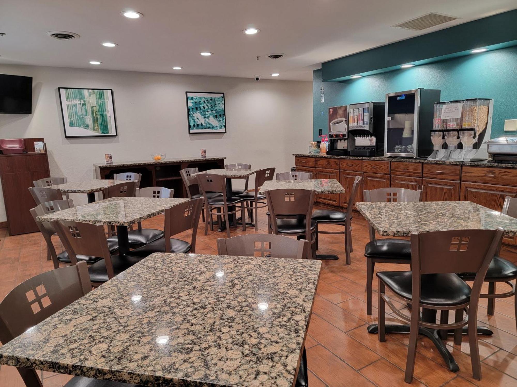 Best Western Fort Wayne Inn & Suites North Luaran gambar