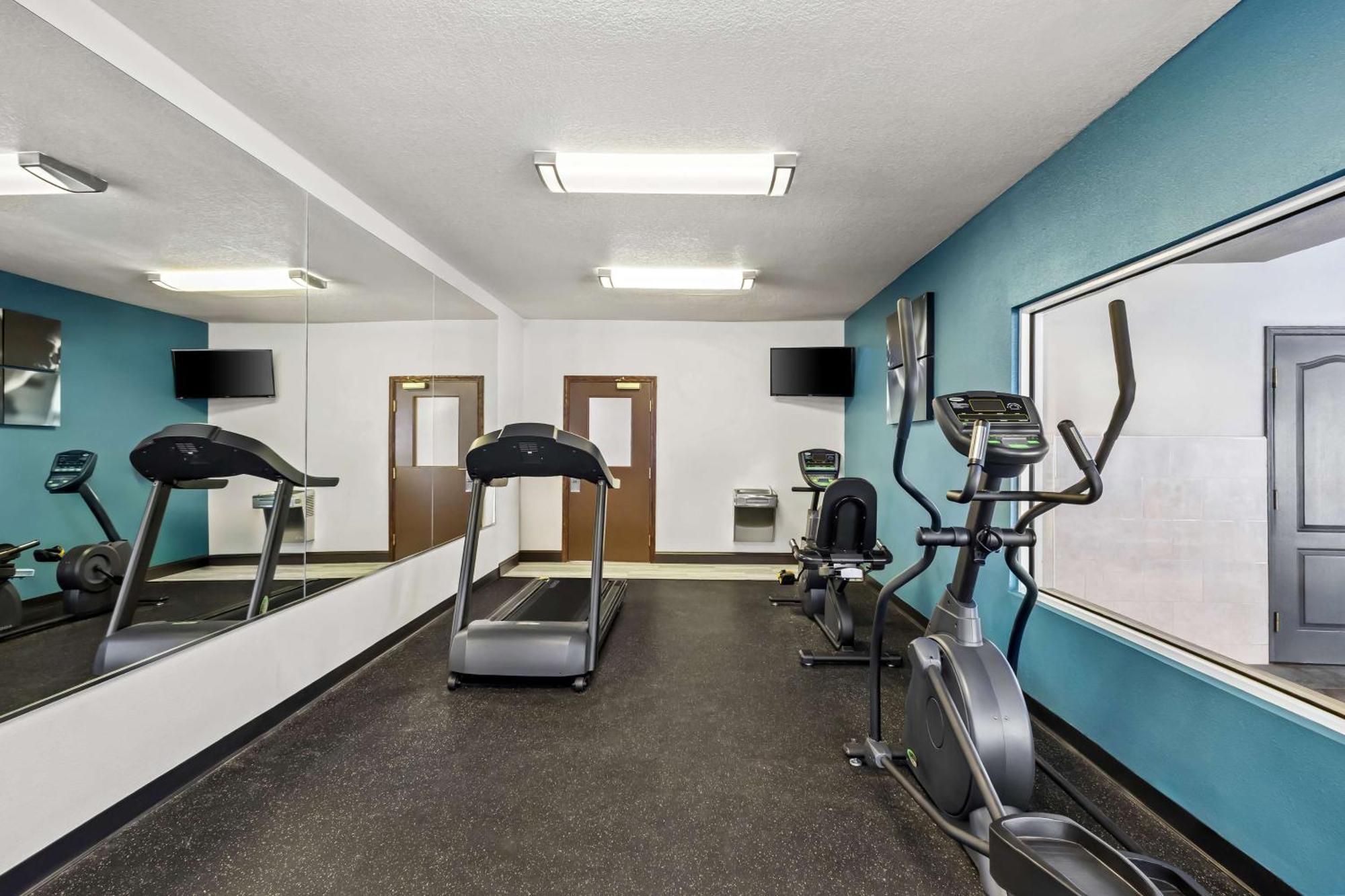 Best Western Fort Wayne Inn & Suites North Luaran gambar