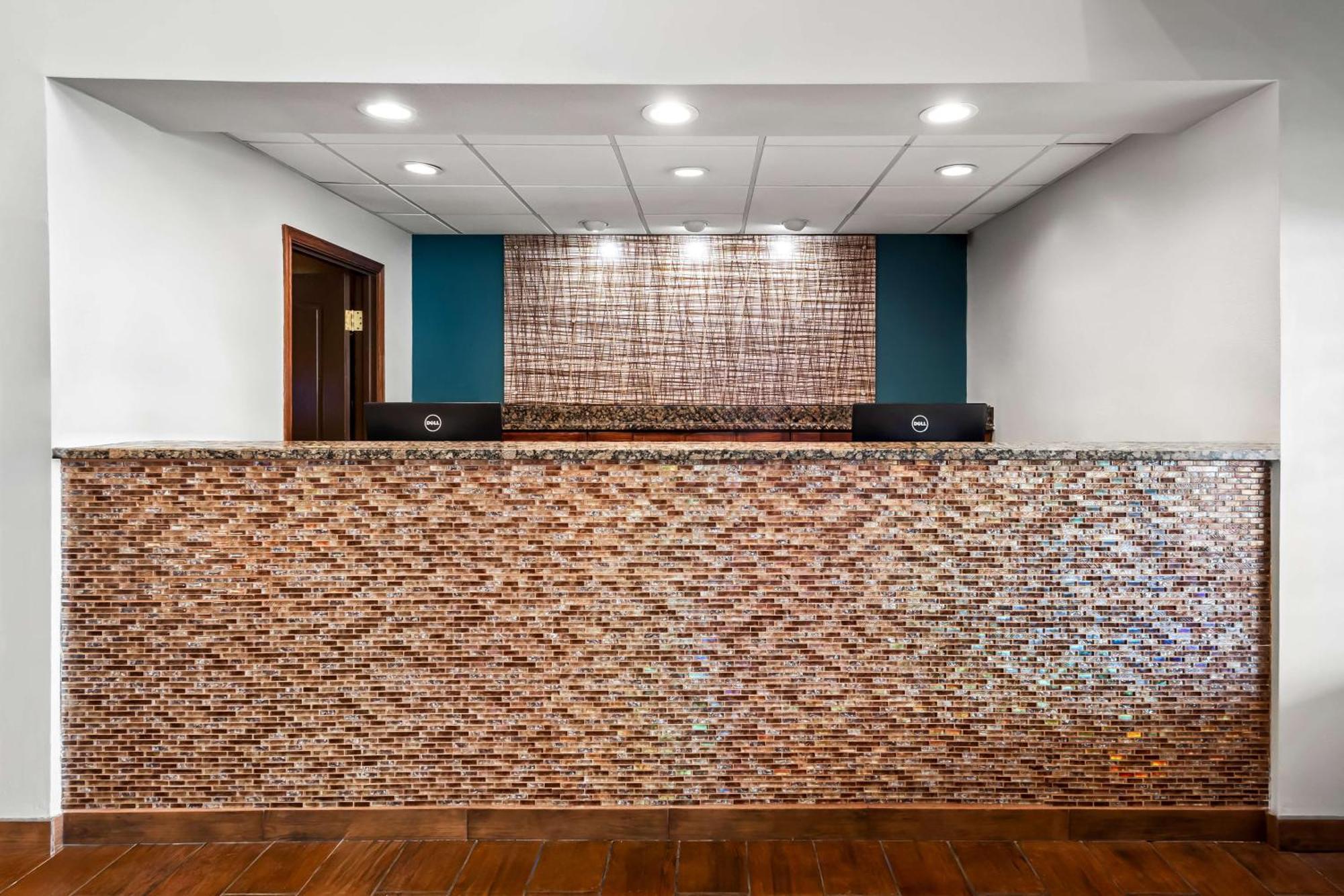 Best Western Fort Wayne Inn & Suites North Luaran gambar
