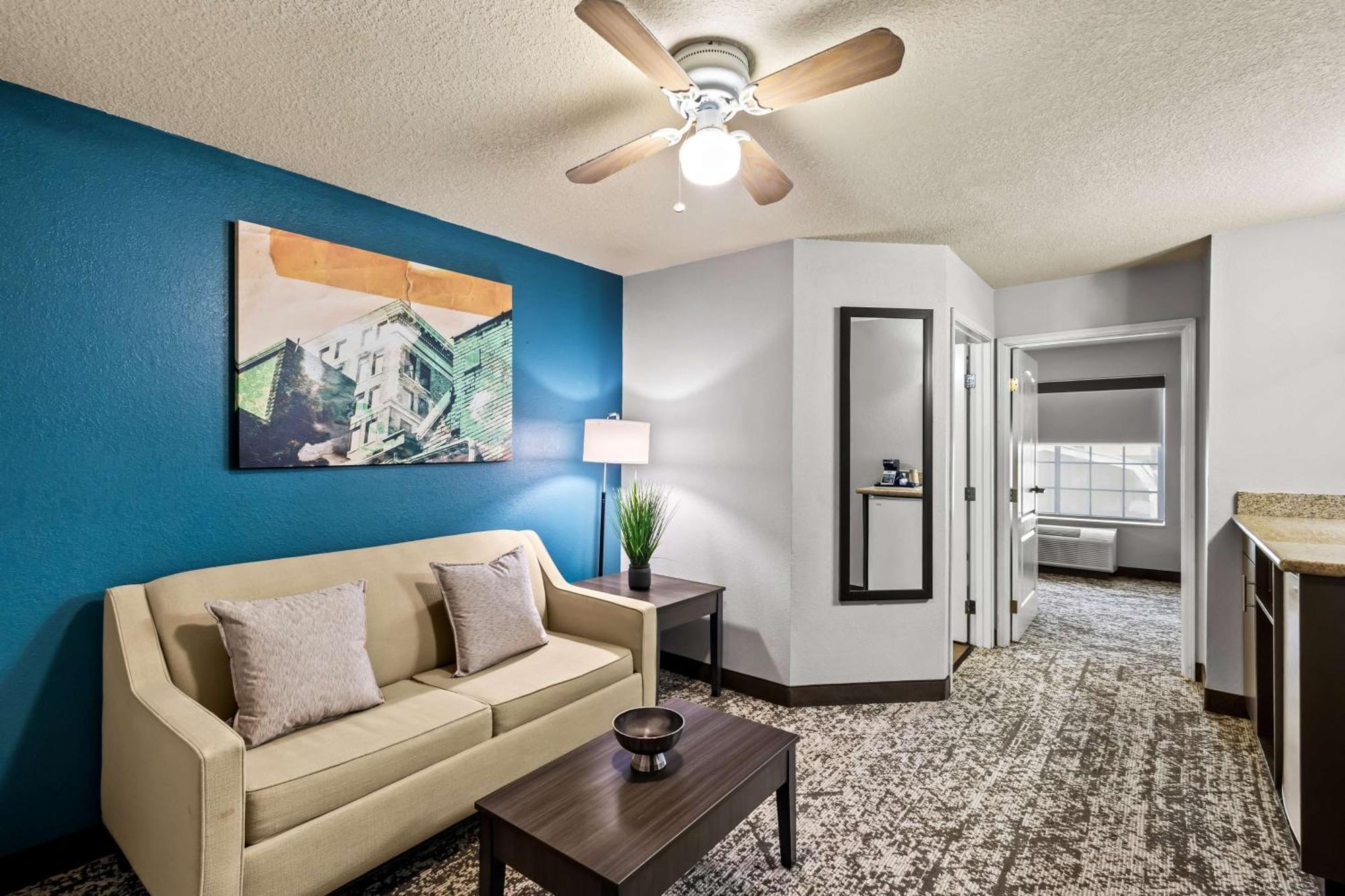 Best Western Fort Wayne Inn & Suites North Luaran gambar
